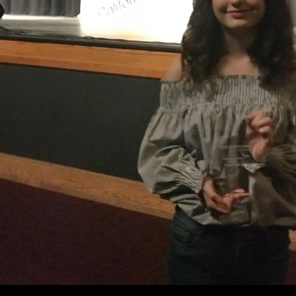 Casting La Blouse. - image 4